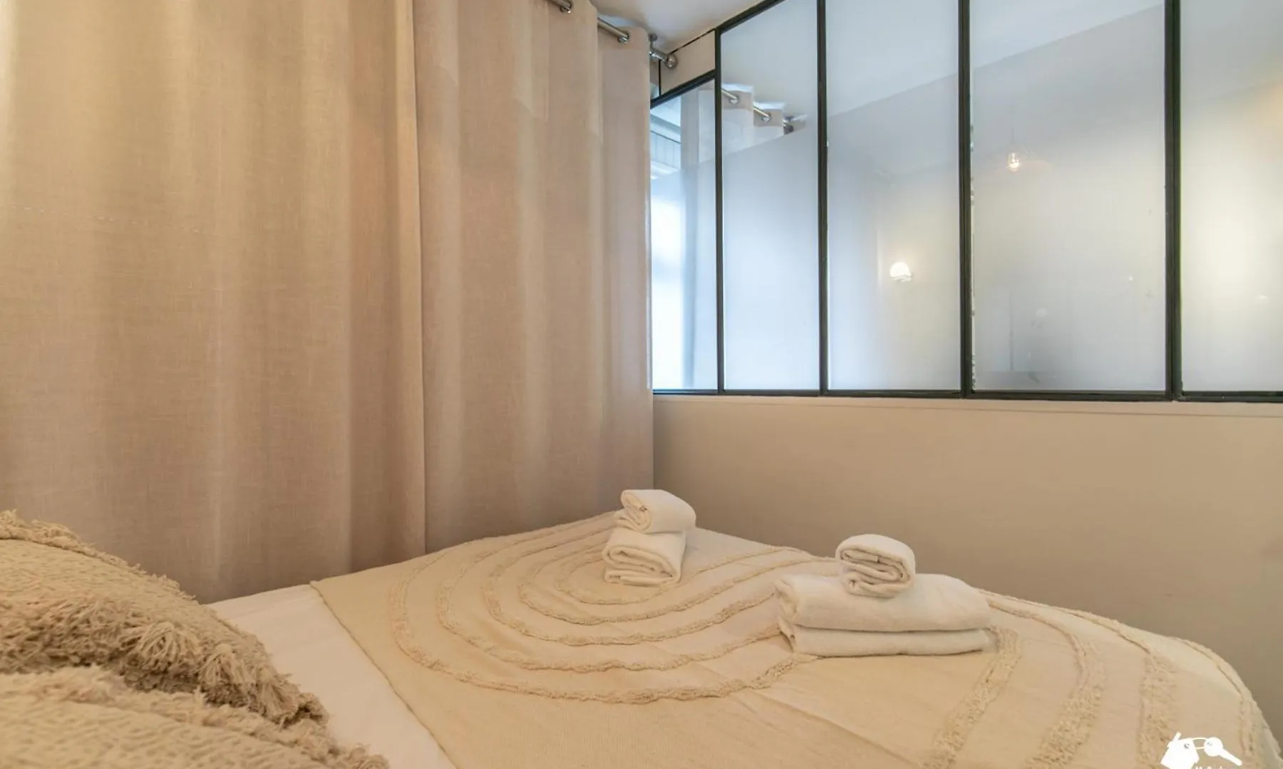 Apartment Mba - Splendide Appartement Proche Montmartre Paris France