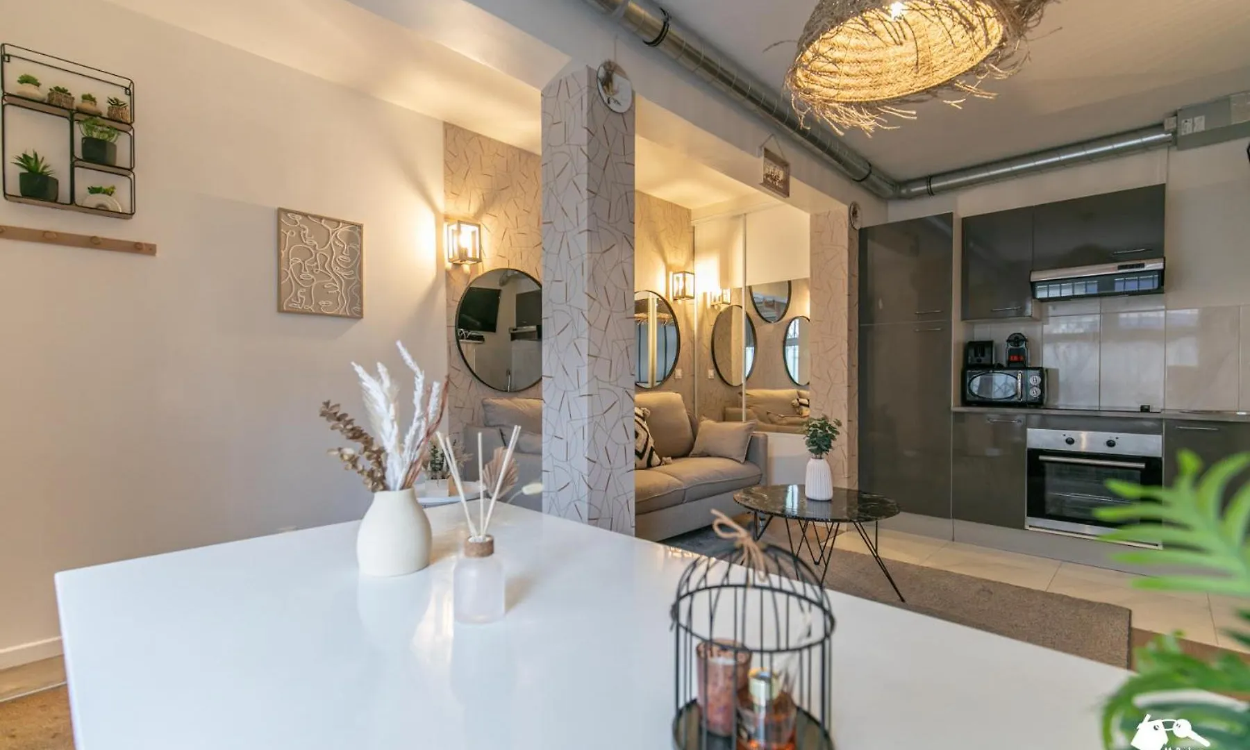 Mba - Splendide Appartement Proche Montmartre Parijs