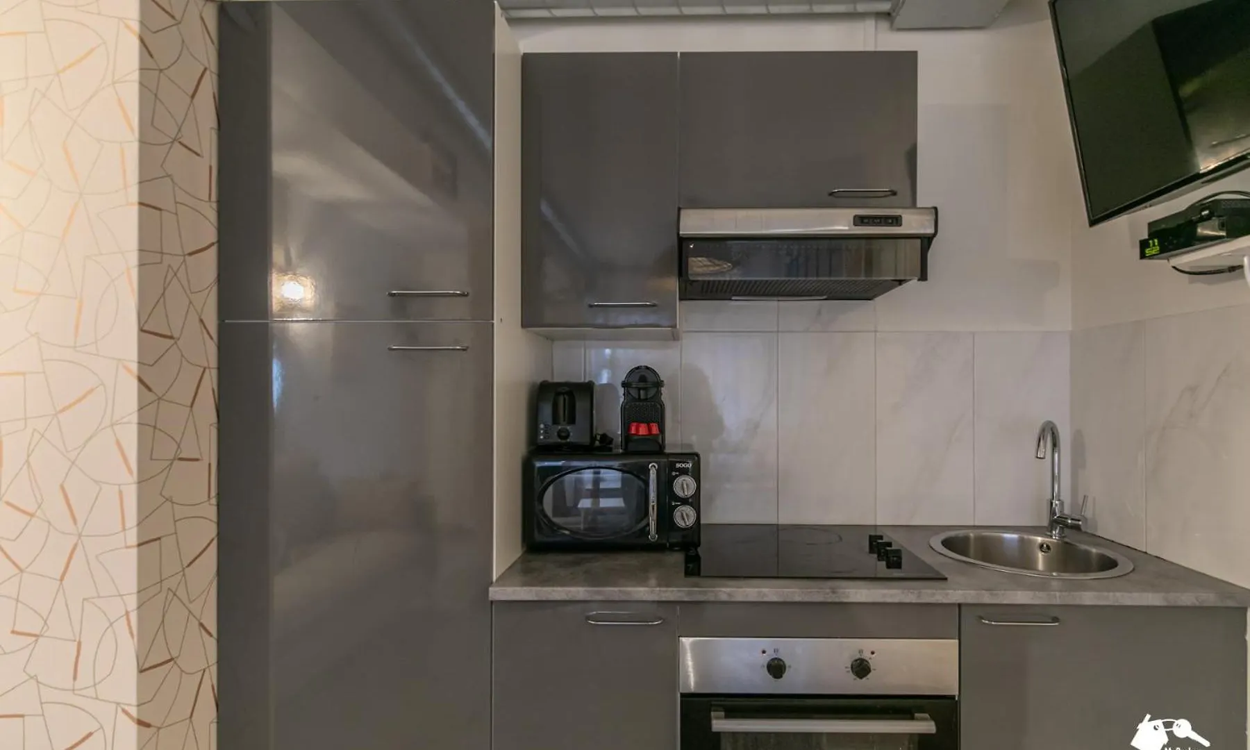 Mba - Splendide Appartement Proche Montmartre Parijs 0*,